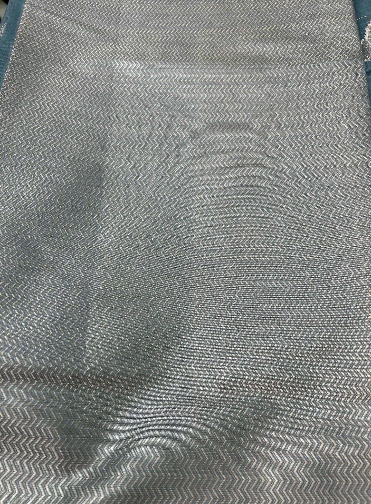 Gray butta banarasi soft silk saree Niaura