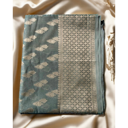 Gray butta banarasi soft silk saree Niaura