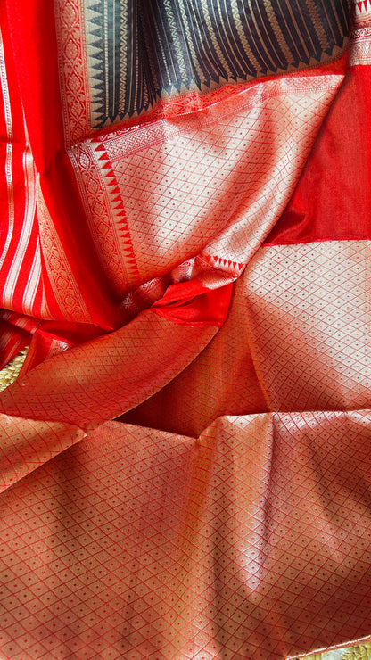 Aaradhya Dupion Silk Saree Black & Crimson BSA135 Niaura