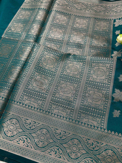 Green leaf motifs banarasi soft silk saree Niaura