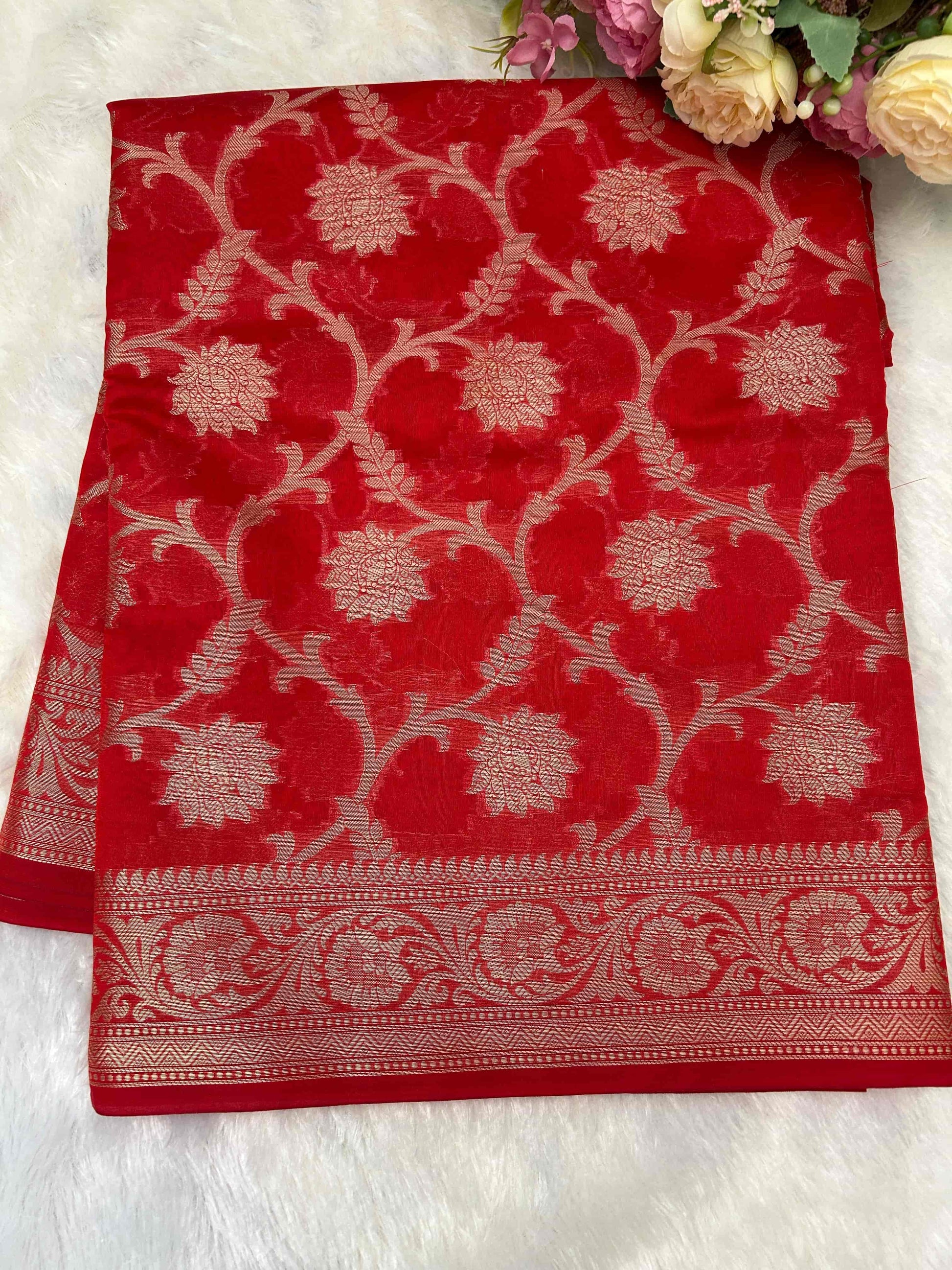 Red jaal design banarasi soft silk saree Niaura