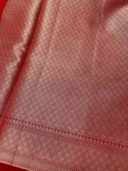 Red jaal design banarasi soft silk saree Niaura