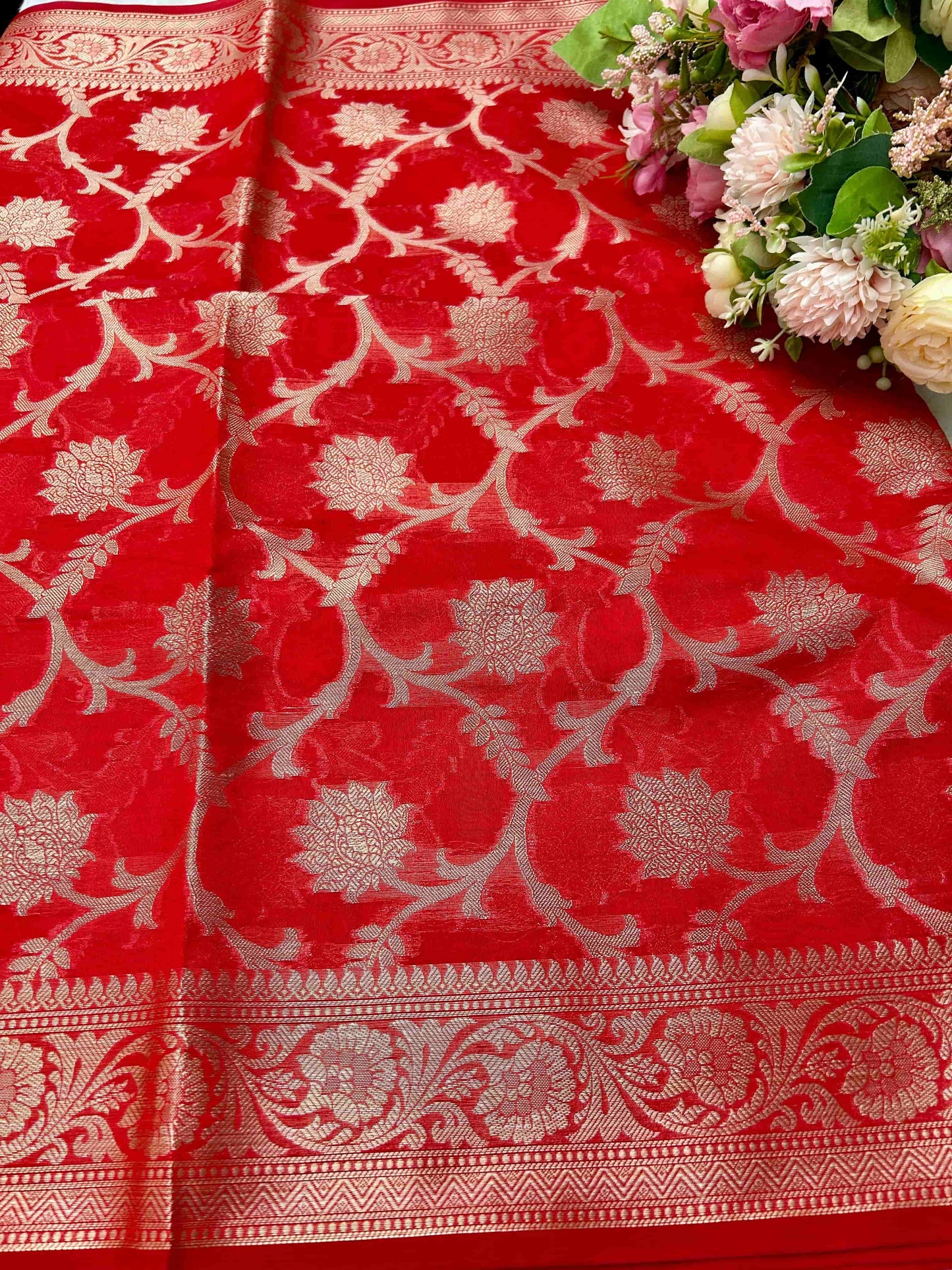 Red jaal design banarasi soft silk saree Niaura