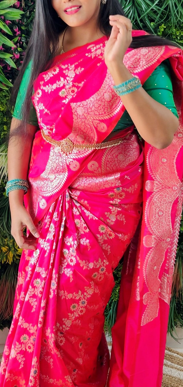 Pink scallop boarder meenakari katan banarasi silk saree Niaura