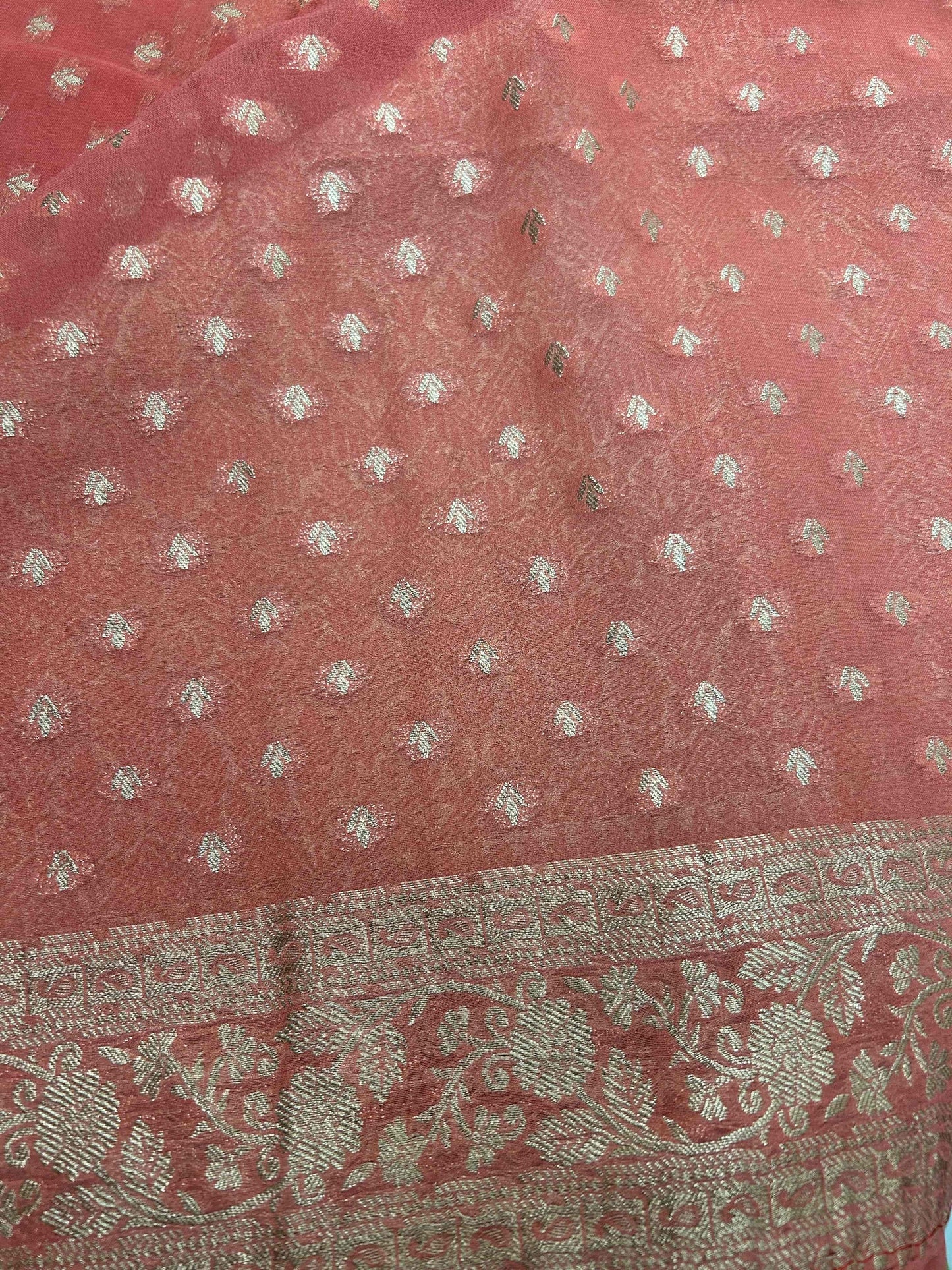 Peach pure georgette banrasi silk saree Niaura