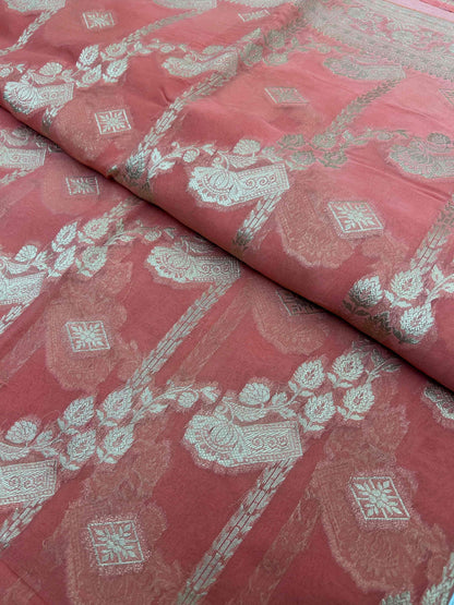 Peach pure georgette banrasi silk saree Niaura