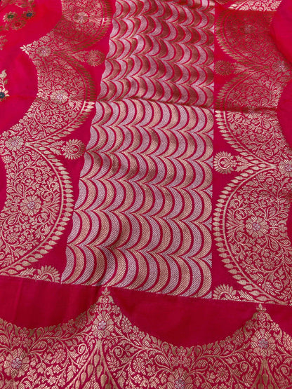 Pink scallop boarder meenakari katan banarasi silk saree Niaura