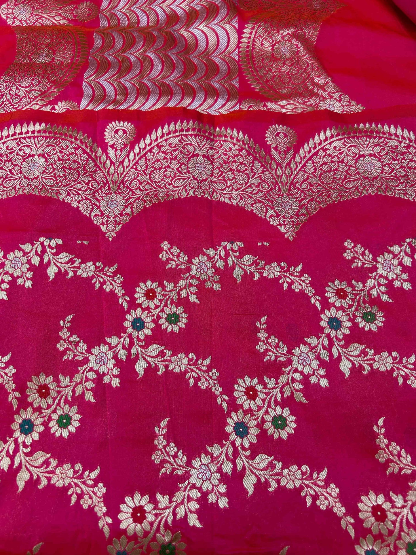 Pink scallop boarder meenakari katan banarasi silk saree Niaura