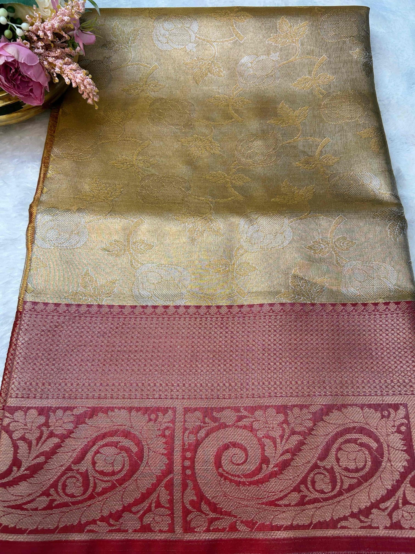 Gold tissue with red boarder banarasi silk saree Niaura